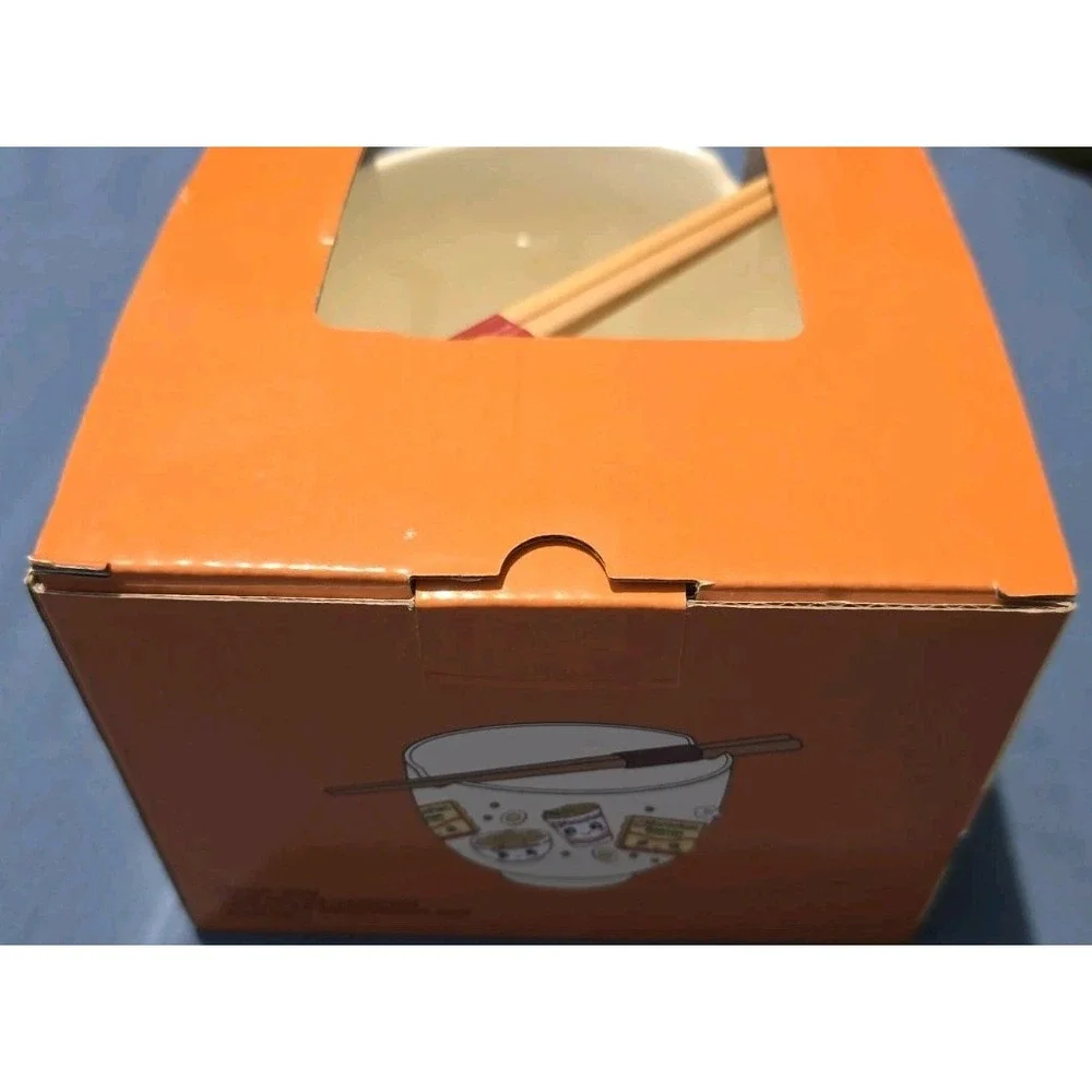 Maruchan Romen Noodle Bowl With  Chopsticks New